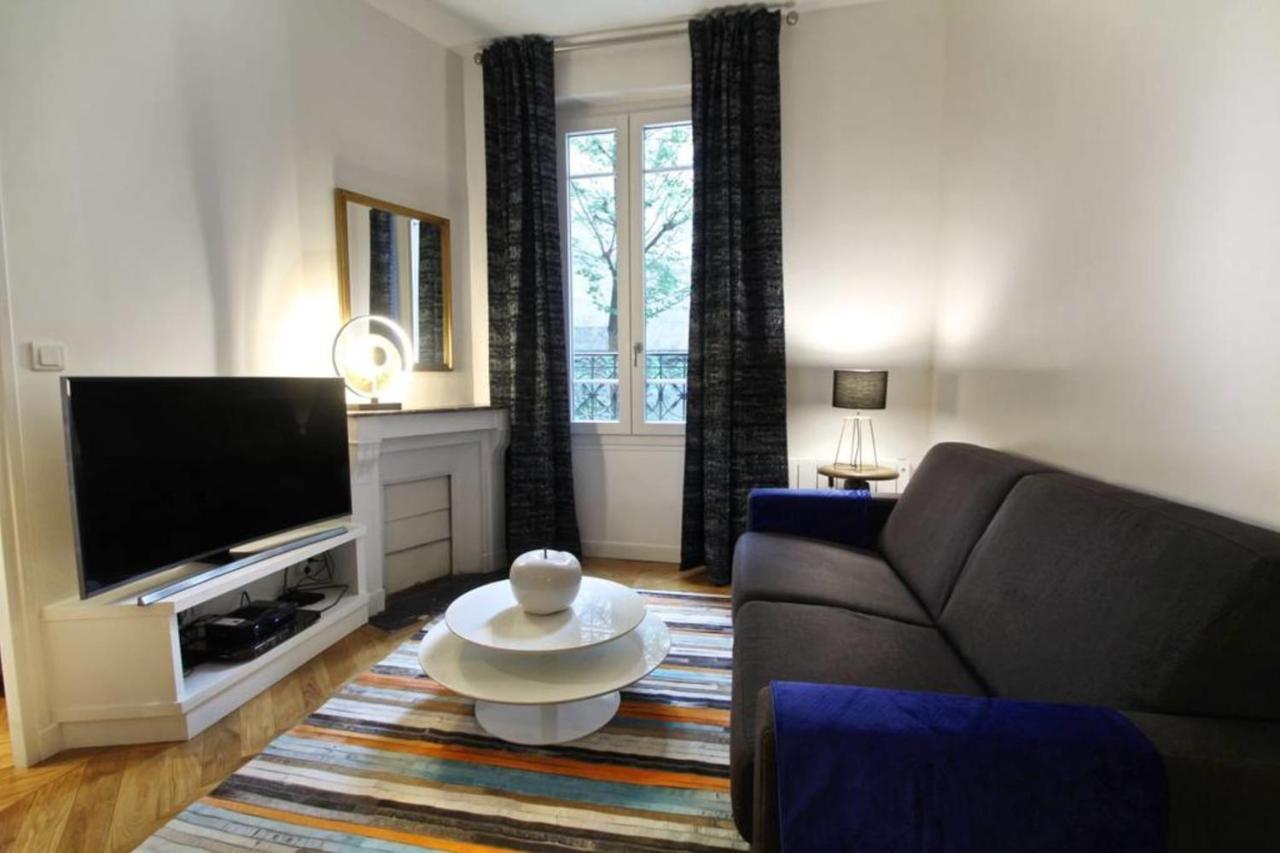 Apartment Near Montmartre Париж Экстерьер фото