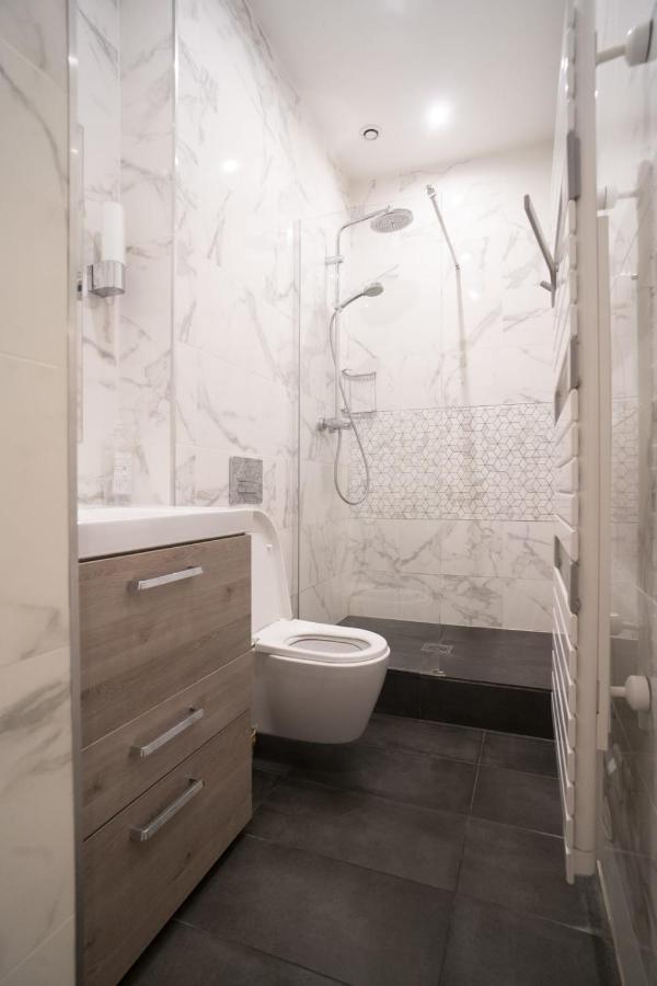 Apartment Near Montmartre Париж Экстерьер фото